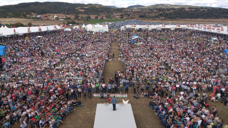 Alderdi Eguna  2013