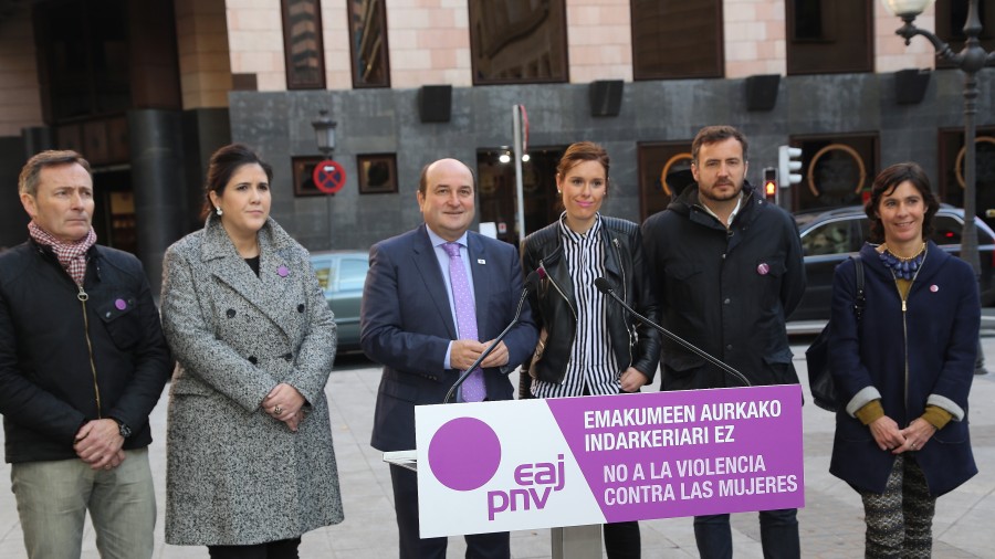 Emakumearen aurkako indarkeria deuseztatzeko Nazioarteko eguna - 2016