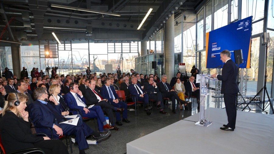 Partido Demócrata Europeo (PDE) en Bilbao - Iñigo Urkullu