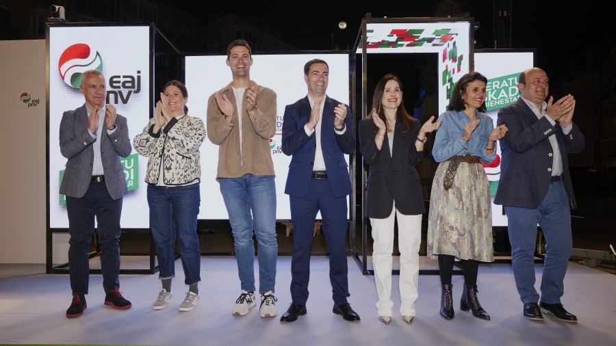 21-A Inicio de campaña. Elecciones Vascas. Vitoria-Gasteiz