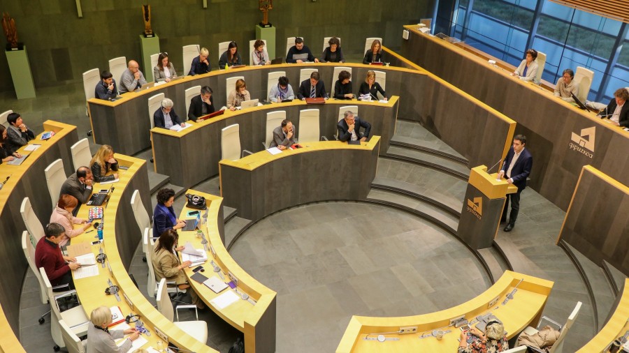 El proyecto de presupuestos presentado por el Gobierno foral es un presupuesto pensado para hacer frente a las necesidades de Gipuzkoa