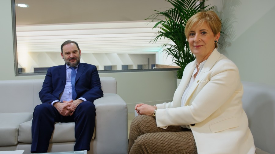 Tapia y Ábalos reanudan la colaboración interinstitucional y se comprometen a acelerar el ritmo de obras del TAV