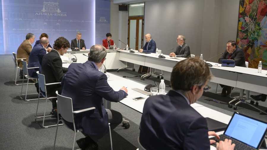 Urkullu: “Nos toca seguir trabajando juntos, sin descanso, y acertando en las decisiones”