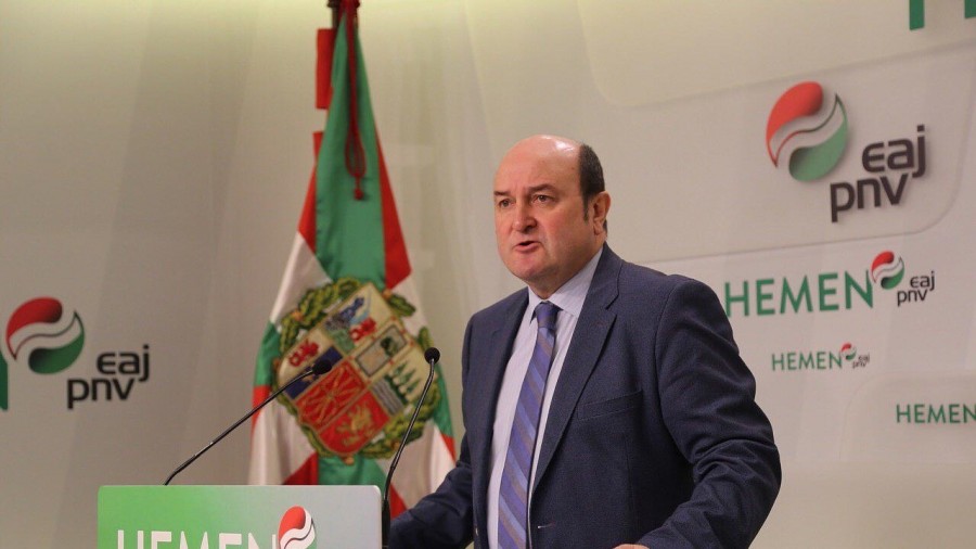 Ortuzar aboga por mantener la actividad económica “lo más abierta posible” siempre que se garanticen las condiciones de salud