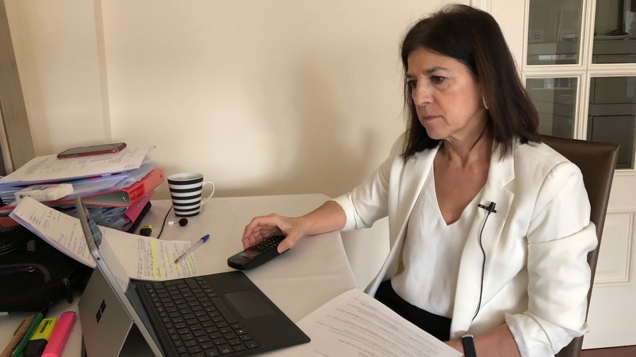 Izaskun Bilbao dice que en términos comparativos Euskadi puede estar orgullosa de como afronta la crisis del coronavirus