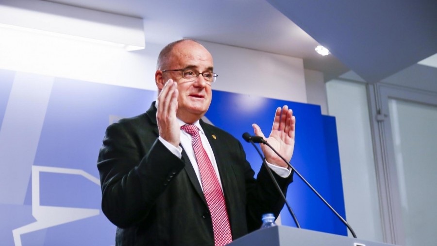 Egibar contrapone la apuesta por la colaboración de Urkullu con la política destructiva de EH Bildu