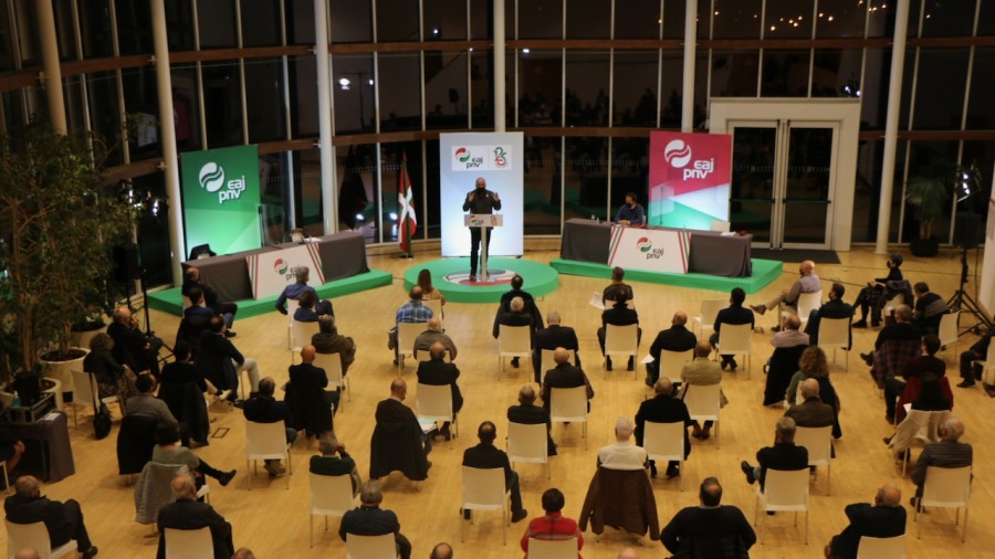 Urge construir la nueva realidad sobre bases de justicia social, crecimiento económico, solidaridad y libertad, subraya Joseba Egibar 