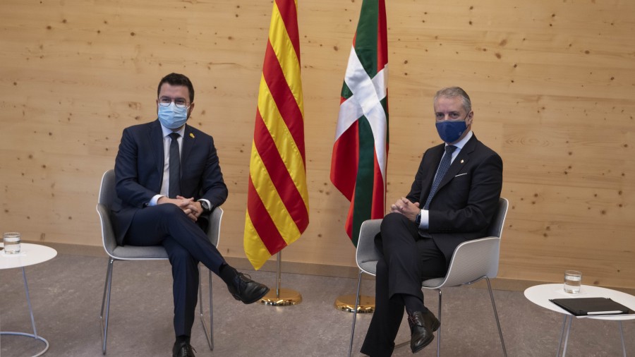 El Lehendakari Urkullu y el President Aragonès se reúnen por primera vez