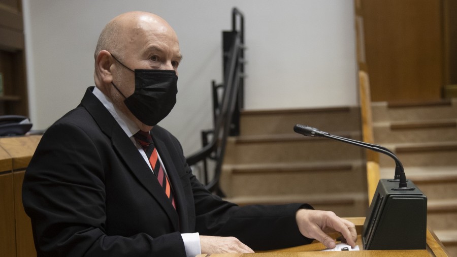 Iturratek “trans legearen” erreforma defendatzen du “transexualitatea naturaltasunez, beldurrik gabe eta askatasunean bizitzeko” bide gisa