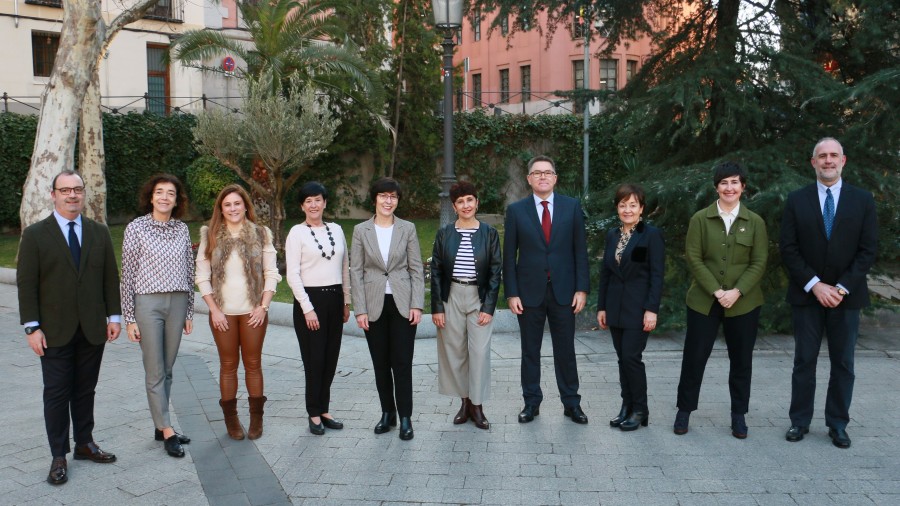 EAJ-PNVk Espainiako Gobernua interpelatuko du 1937ko apirilaren 26ko bonbardaketarengatik Gernikako herriarekin kalte-ordainerako ekintzaren bat egitea aurreikusten duen