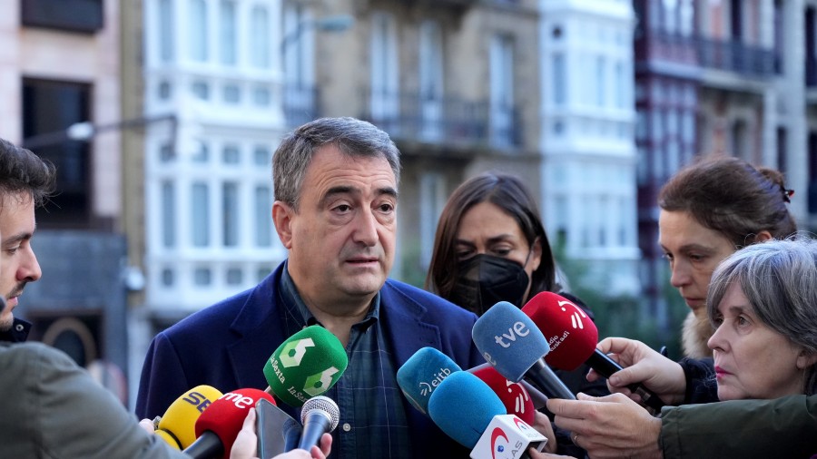 Aitor Esteban: “Ez da konbentzimendurik egon, ezta borondaterik ere, Euskadi eta Kataluniako nazio auziei aurre egiteko”
