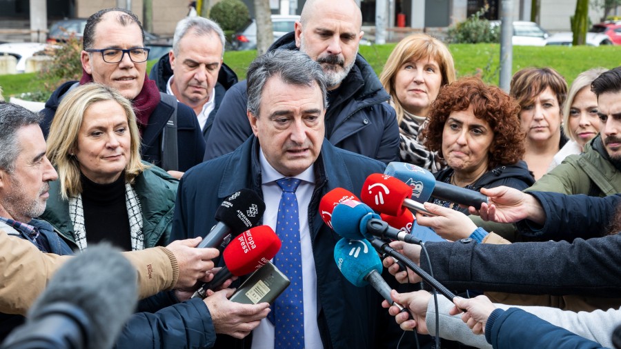 Harrera indibidualizatua defendatu du EAJ-PNVk, Espainiako gobernuak Gasteizen proiektatzen duen makrozentroaren aurrean 
