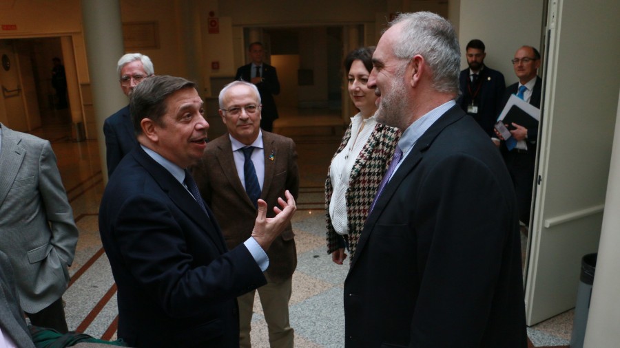 EAJ-PNV obtiene el compromiso del Gobierno español para atender las especificidades de la flota vasca en la nueva Ley de Pesca