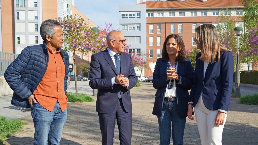 Ramiro González y Beatriz Artolazabal reforzarán un “modelo de cuidados personalizados y de calidad” y anuncian más plazas residenciales y nuevas infraestructuras