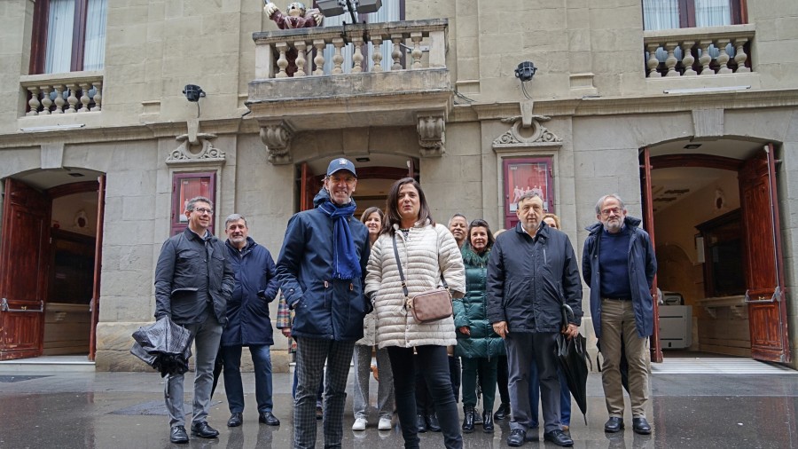 Beatriz Artolazabal propone la creación de un servicio para la gestión y captación de eventos