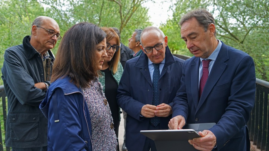 Beatriz Artolazabal y Ramiro González se comprometen a “proteger nuestros pueblos y empresas” de los riesgos de inundaciones