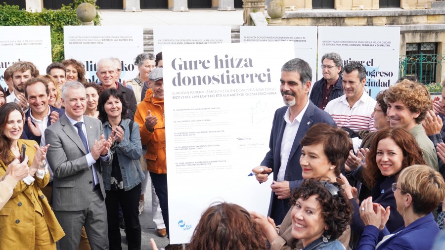 Eneko Goia suscribe  su “contrato con Donostia” para lograr que la ciudad sea “la mejor de Europa”