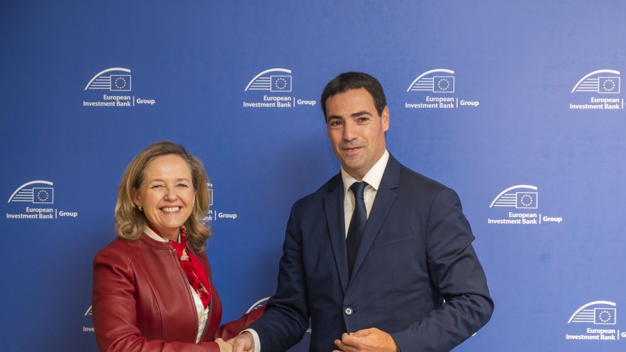 El Lehendakari Pradales se reúne con la presidenta del Banco Europeo de Inversiones en Luxemburgo