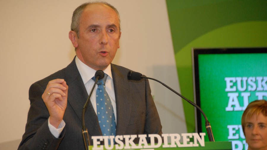 Inicio de campaña en Gasteiz (Josu Erkoreka)