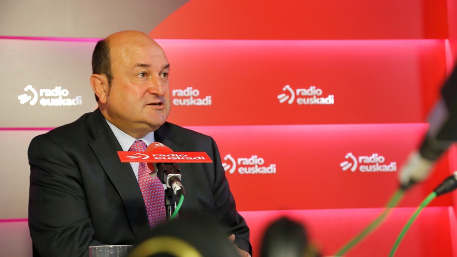 Andoni Ortuzar: “Uxue Barkos nafar emakume eta gizon guztien presidentea izango da