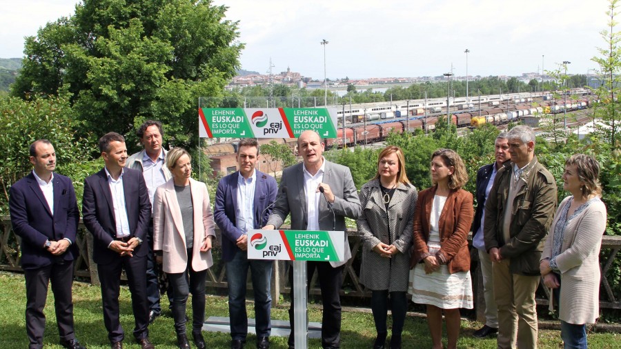 EAJ-PNVrentzat Abiadura Handiko Trena herri bezala hazteko etorkizuneko ardatz estrategikoa da