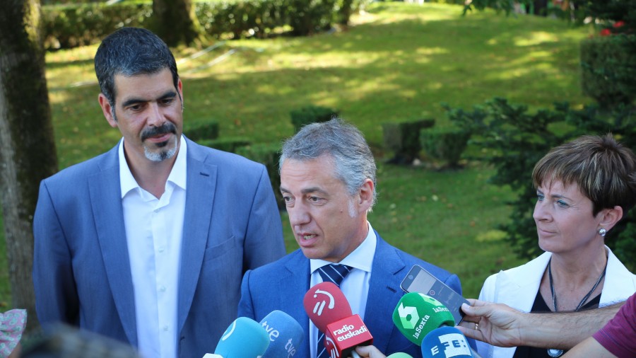 Urkullu reclama la atención de vascos y vascas ante “la amenaza” que el pacto PP-Ciudadanos supone para nuestro autogobierno