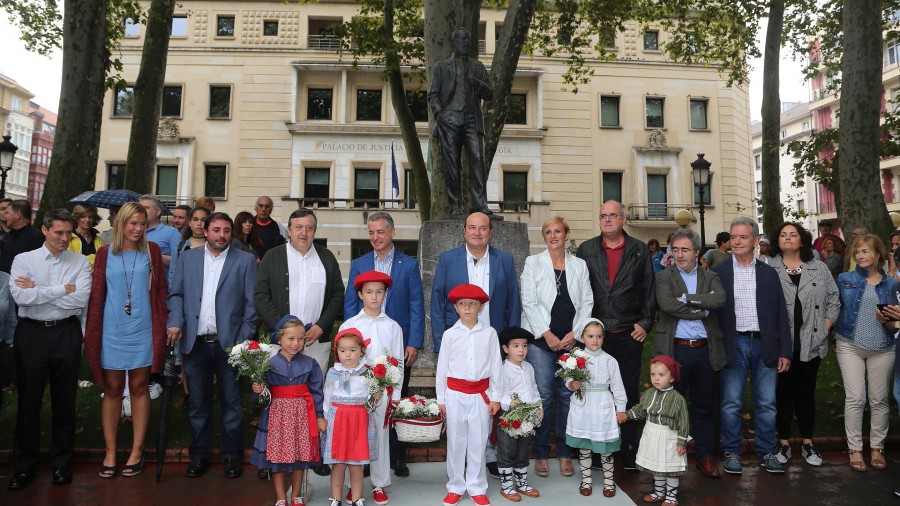 Ortuzarrek aldarrikatu du “Euskadi gaur duela hamabi hilabete baino gehiago dela” EAJk Madrilen lortu duenari esker
