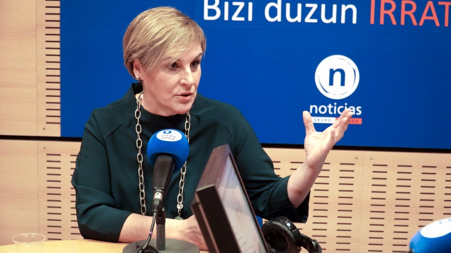 Itxaso Atutxaren esanetan PP eta C´s alderdien artean zein baino zein espainolistago agertzeko darabilten borroka ezin da egin “besteok daukaguna eta garena” ukatuaz