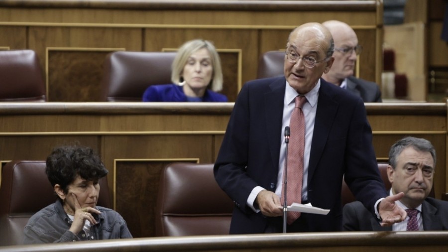 El Grupo Vasco pide al Gobierno español que “actúe” ante el “grave perjuicio para la ciudadanía” que suponen los controles del Estado francés entre Iparralde y Hegoalde