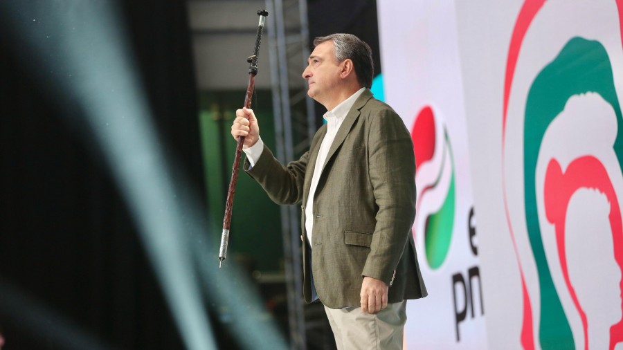 Aitor Esteban: “Para continuar con nuestra trayectoria y seguir construyendo Euskadi, me exijo y os pido unidad, ejemplaridad y humildad”
