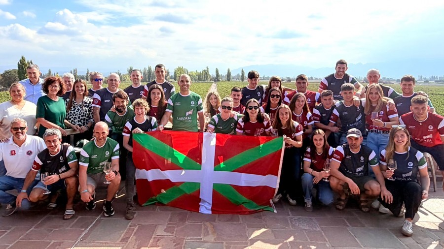 EAJ-PNV, Euskal Selekzioarekin Argentinako munduko pilota txapelketan